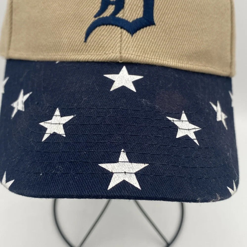 Detroit Tigers Miller Lite tan w/ stars Baseball trucker hat cap OSFM